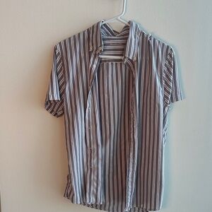 Abercrombie & Fitch Men's Blue and White Striped Shirt